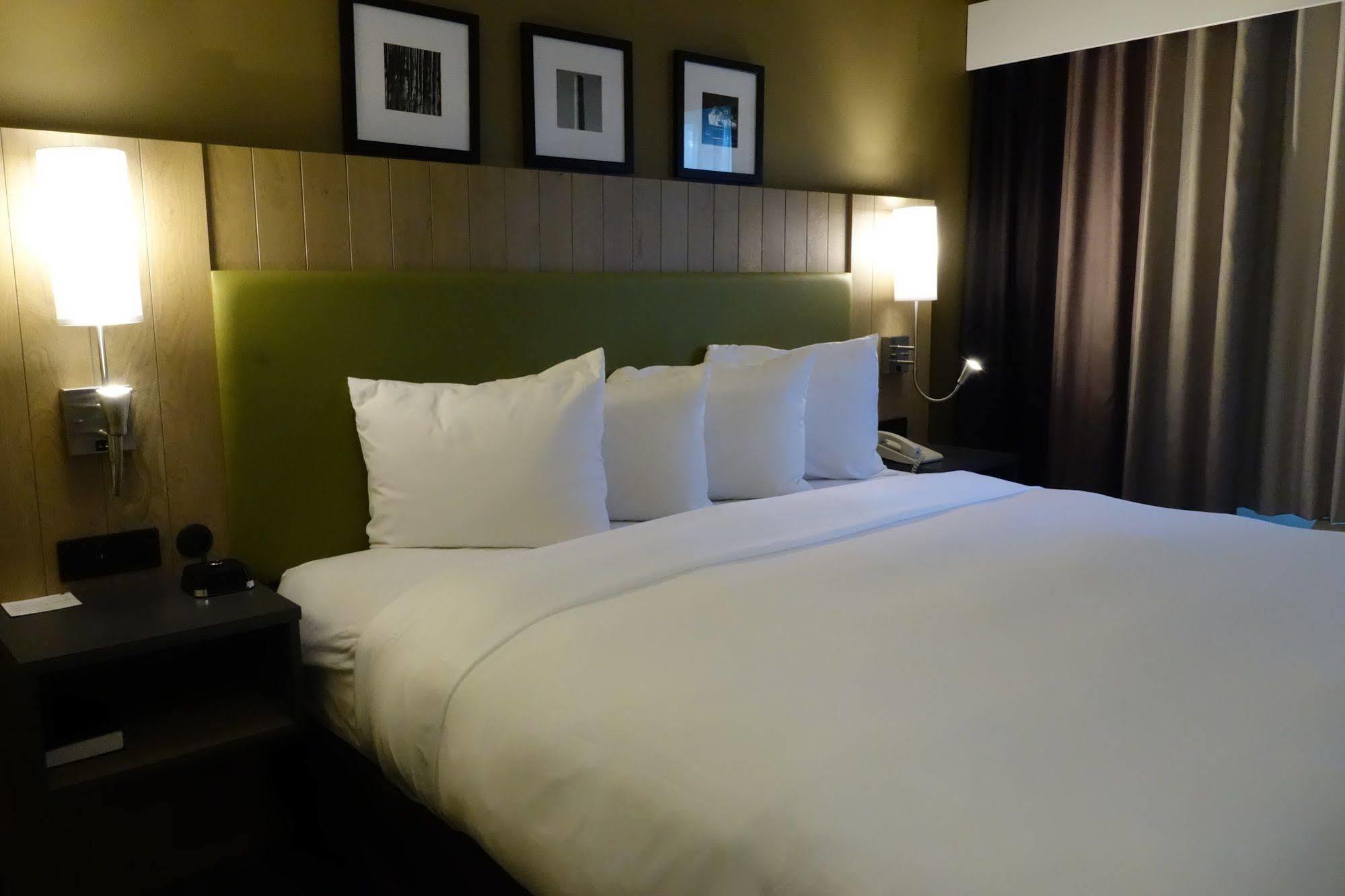 Country Inn & Suites By Radisson, Burlington Elon , Nc Bagian luar foto