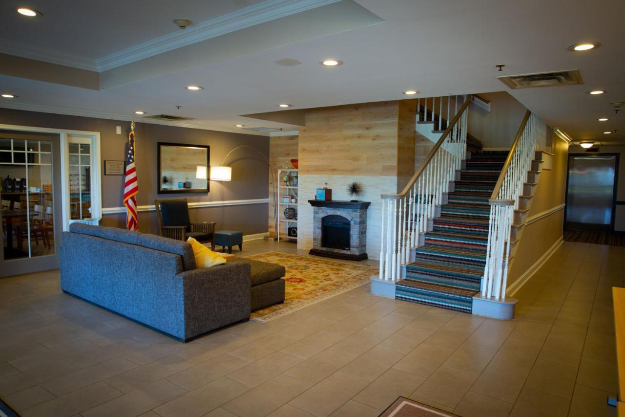 Country Inn & Suites By Radisson, Burlington Elon , Nc Bagian luar foto